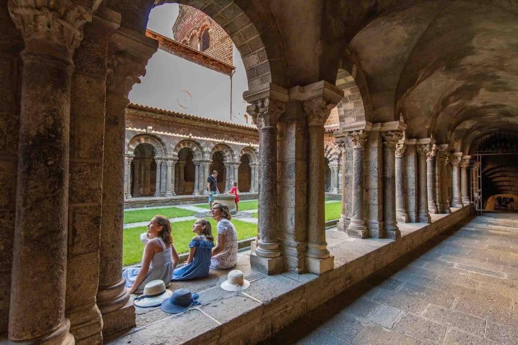 Maison Atypique - Centre Historique - Puy En Velay Le Puy-en-Velay Kültér fotó